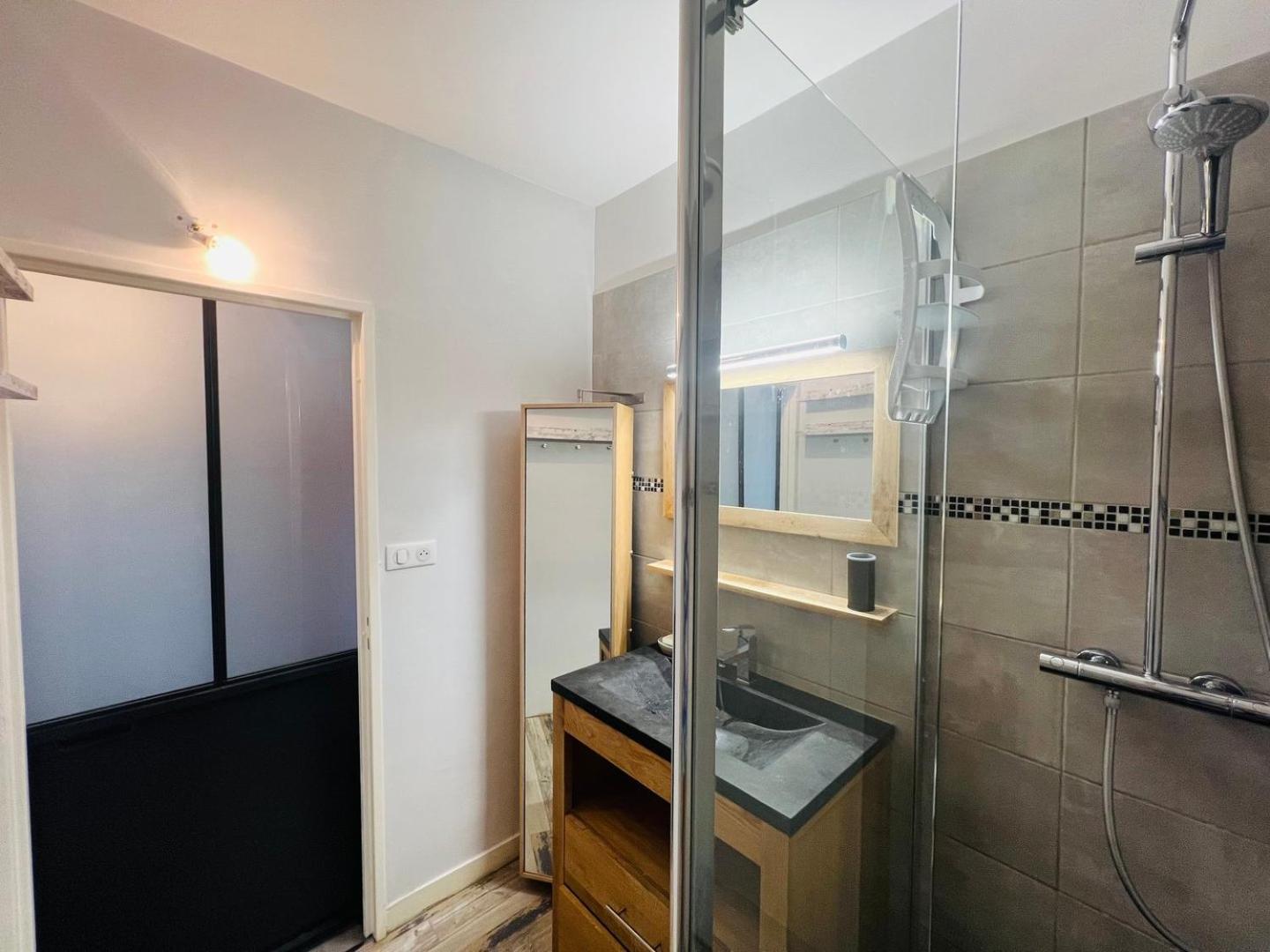 Le Retro - Splendide Appartement ปัวติเยร์ ภายนอก รูปภาพ