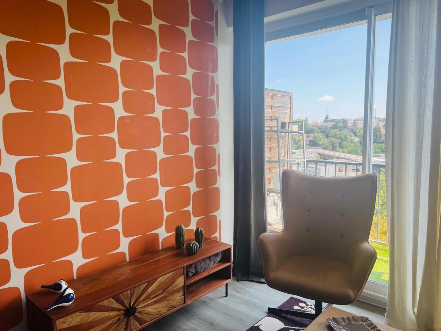 Le Retro - Splendide Appartement ปัวติเยร์ ภายนอก รูปภาพ